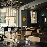 ネイブルクス 4*