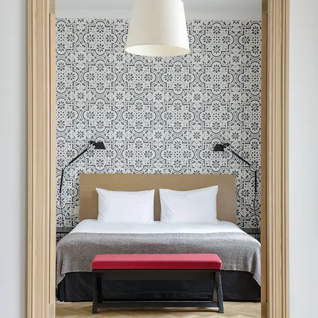 Neiburgs 4* Riga