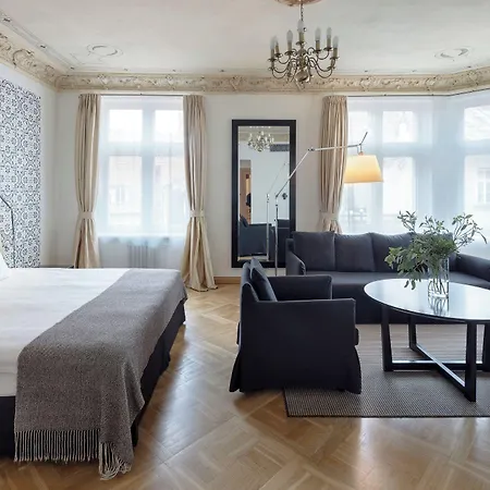 Hotel Neiburgs 4*