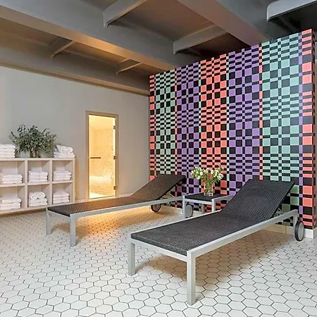 Neiburgs 4* Riga