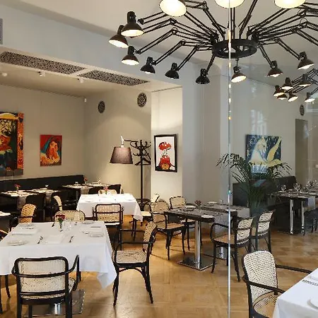 Neiburgs Szálloda Riga