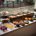 Готель Neiburgs