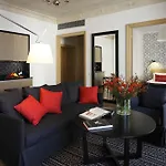 Готель Neiburgs 4*