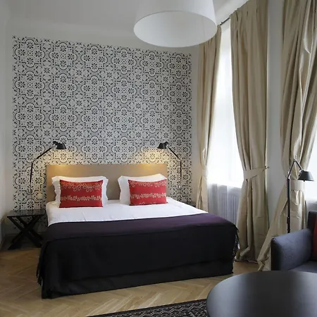 Hotel Neiburgs 4*