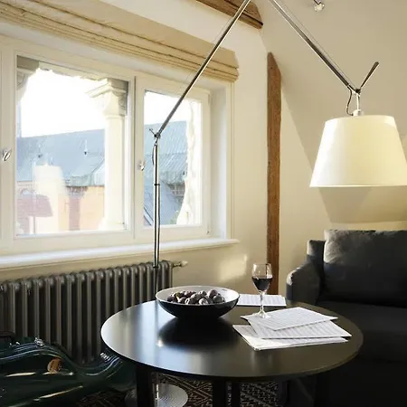 Neiburgs 4* Riga